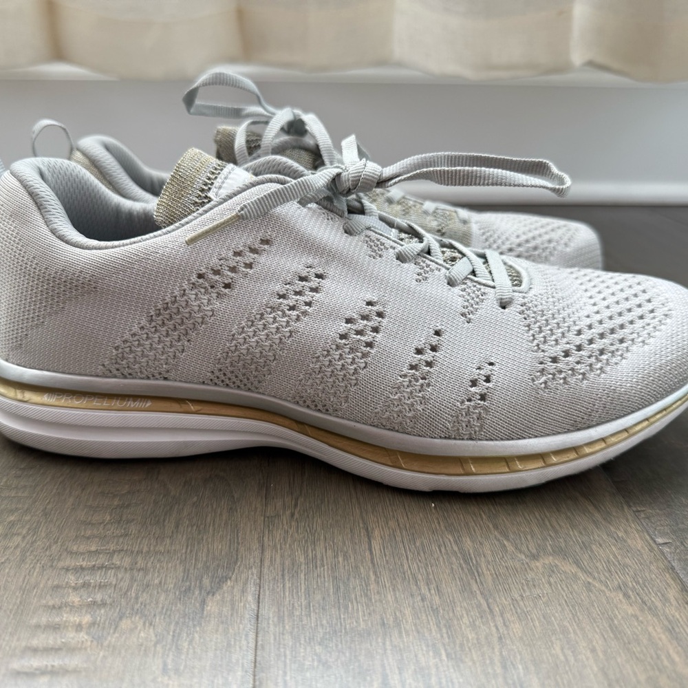 Men’s APL Techloom Pro Tennis